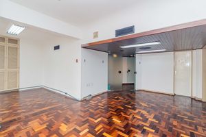 Image 11 - 873540