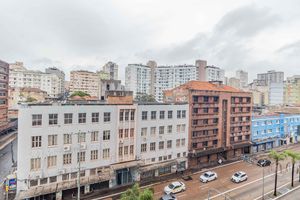 Image 22 - 873540