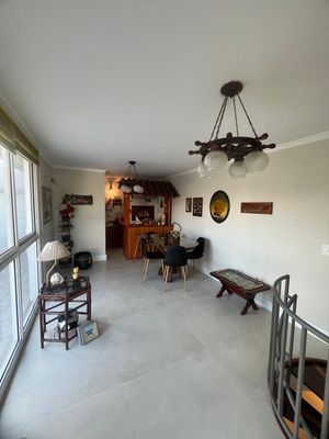Image 3 - 873541