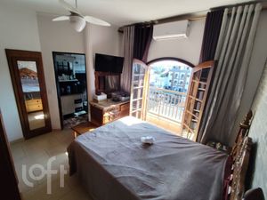 Image 4 - 873546