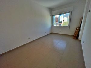 Image 7 - 873556