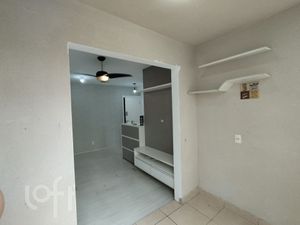 Image 4 - 873576