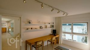 Image 75 - 873577