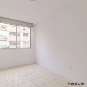 Image 7 - 873582