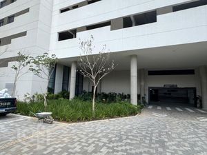 Image 17 - 873583