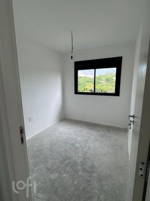 Image 3 - 873583