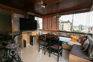 Image 6 - 873586