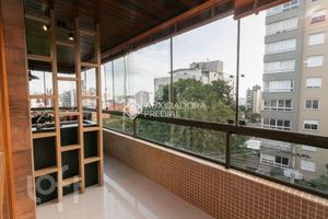 Image 4 - 873586
