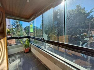 Image 10 - 873600