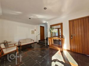 Image 19 - 873600