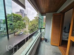 Image 8 - 873600