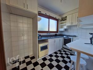 Image 16 - 873600