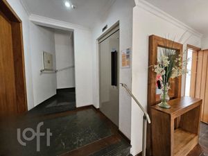 Image 17 - 873600