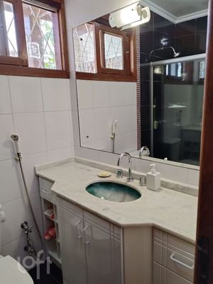 Image 28 - 873604