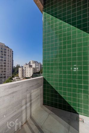 Image 21 - 873606