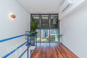 Image 3 - 873606