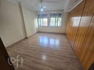 Image 8 - 873611