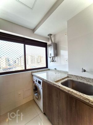 Image 7 - 873616