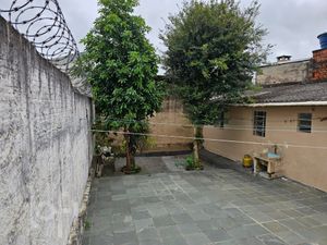 Image 8 - 873631