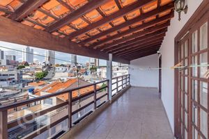 Image 32 - 873640