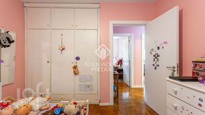 Image 8 - 873653