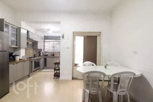 Image 1 - 873659