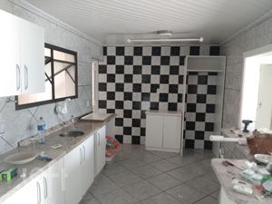 Image 23 - 873666