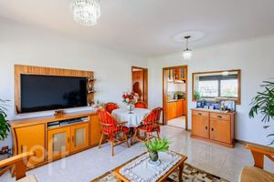 Image 3 - 873667