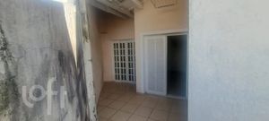 Image 10 - 873672