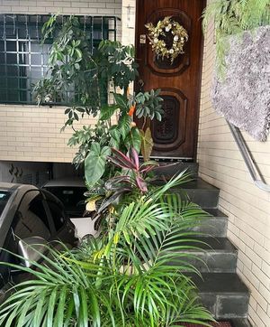 Image 21 - 873676