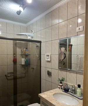 Image 5 - 873676