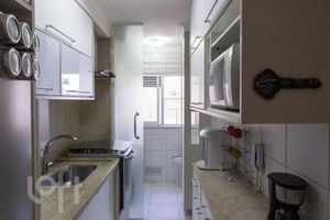 Image 4 - 873685