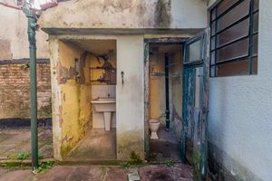 Image 16 - 873689