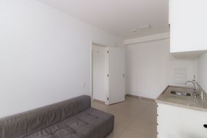 Image 9 - 873693