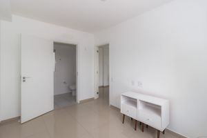 Image 11 - 873693