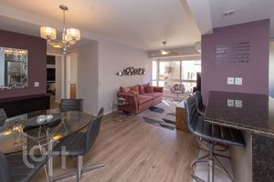 Image 4 - 873696