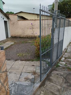 Image 43 - 873704
