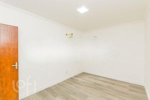 Image 7 - 873722