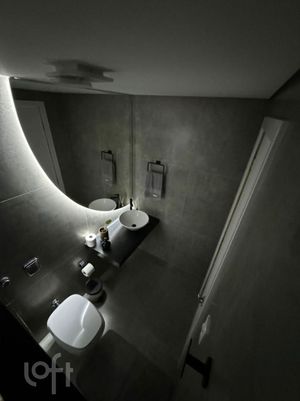 Image 21 - 873738