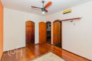 Image 18 - 873741