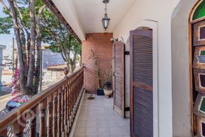 Image 10 - 873741