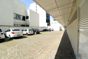Image 27 - 873745