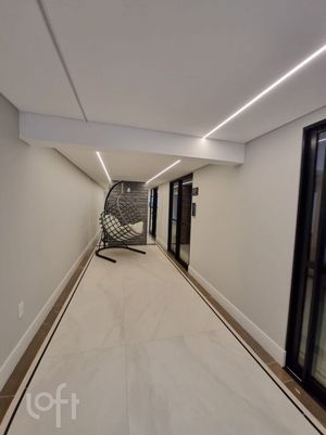 Image 21 - 873777