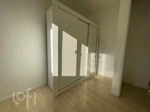 Image 10 - 873778