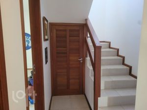Image 15 - 873780