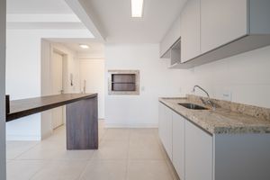 Image 7 - 873782