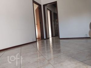 Image 10 - 873785