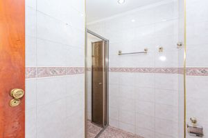 Image 8 - 873793