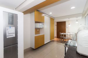 Image 31 - 873803
