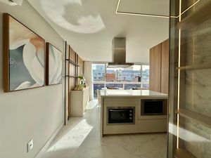 Image 4 - 873804